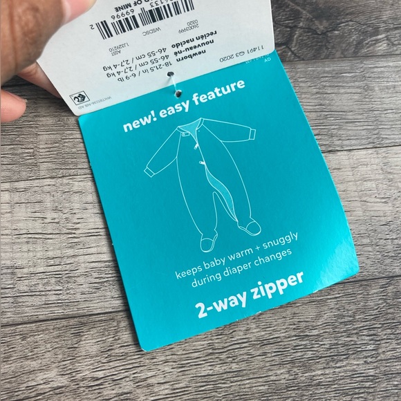 Carter’s Newborn Gray Stripped Tiger Baby Footie Sleeper NWT - Picture 7 of 9